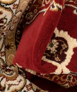 Well Woven Isfahan Medallion Red Traditional Rug Oriental & Persian