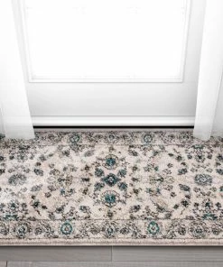 Well Woven Florence Ivory Traditional Rug