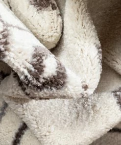 Well Woven Azra Tribal Medallion Ivory Rug