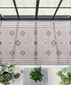 Well Woven Azra Tribal Medallion Beige Rug