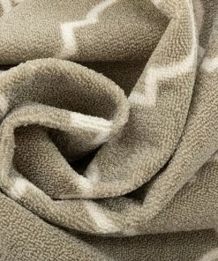 Well Woven Grey & Silver Brooklyn Trellis Grey Modern Non Slip 9" X 31" Stair Tread (Set Of 7)