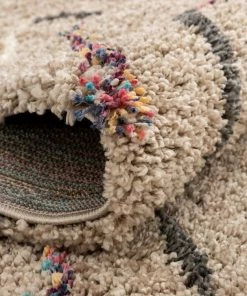 Well Woven Global Macie Cream Abstract Wavy Stripes Shag Rug