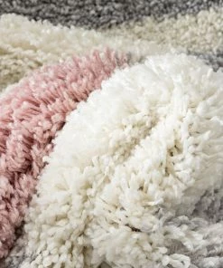 Well Woven Reily Mid-Century Modern Geometric Triangle Pattern Pink Shag Rug