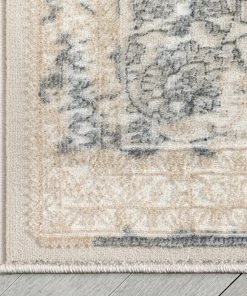 Well Woven Gemma Vintage Medallion Oriental Ivory Glam Rug