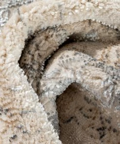 Well Woven Gemma Vintage Medallion Oriental Ivory Glam Rug