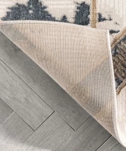 Well Woven Nikita Vintage Geometric Ivory Glam Rug Global