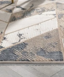 Well Woven Nikita Vintage Geometric Ivory Glam Rug Global