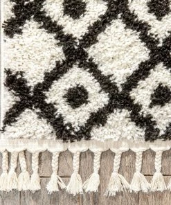 Well Woven Besa Moroccan Tribal Shag White Rug Global