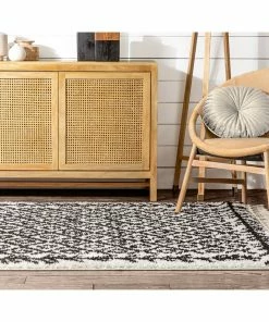 Well Woven Global Agata Moroccan Geometric Shag Black Rug