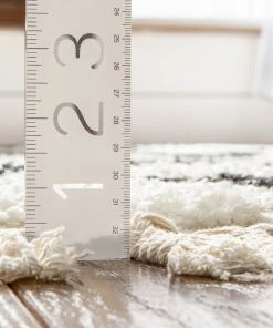 Well Woven Global Celosia Moroccan Trellis Shag Black Rug