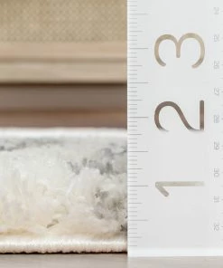 Well Woven Coimbra Moroccan Diamond Pattern Ivory Thick & Soft Shag Rug