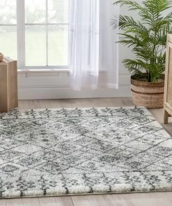 Well Woven Braga Tribal Geometric Pattern Ivory Thick & Soft Shag Rug Global