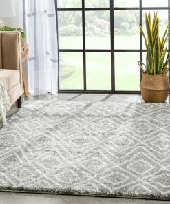 Well Woven Lagos Tribal Diamond Pattern Grey Thick & Soft Shag Rug