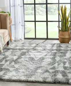 Well Woven Tribal Tavira Modern Geometric Pattern Grey Thick & Soft Shag Rug
