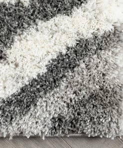 Well Woven Tomar Modern Chevron Pattern Grey Thick & Soft Shag Rug