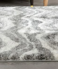 Well Woven Tomar Modern Chevron Pattern Grey Thick & Soft Shag Rug