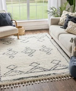 Well Woven Verdant Tribal Diamond Pattern Ivory Super Soft And Thick Shag Rug