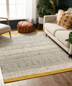 Well Woven Global Largo Modern Abstract Geometric Pattern Gold Kilim-Style Rug