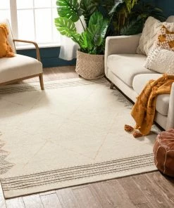 Well Woven Global Kippa Moroccan Diamond Pattern Gold Kilim-Style 5'3" X 7'3" Rug