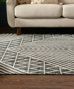 Well Woven Kapa Contemporary Geometric Chevron Stripes Grey Kilim-Style 5'3
