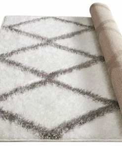 Well Woven Miraculous White Modern Shag Rug