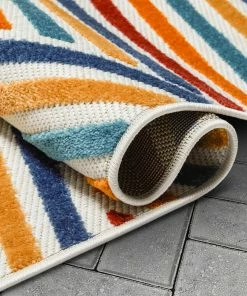 Well Woven Neema Modern Floral Indoor/Outdoor Terracotta High-Low Rug