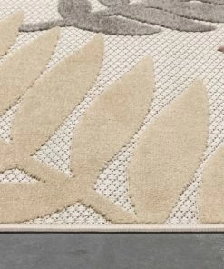 Well Woven Mariah Modern Floral Indoor/Outdoor Ivory High-Low Rug