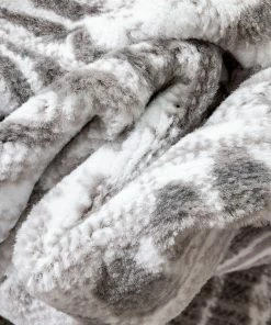 Well Woven Aosta Tribal Diamond Pattern Ivory Grey Rug Global 16 Well Woven Aosta Tribal Diamond Pattern Ivory Grey Rug Global