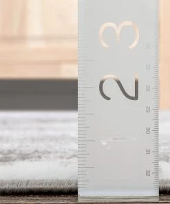 Well Woven Trieste Vintage Floral Medallion Pattern Ivory Grey Rug Global