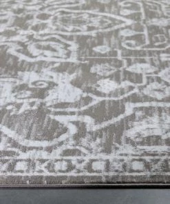 Well Woven Global Disa Vintage Medallion Grey Soft Rug By Chill Rugs