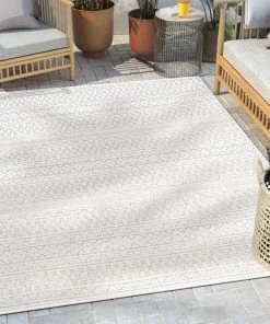 Well Woven Arwen Tribal Indoor/Outdoor Grey Textured Rug