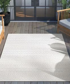Well Woven Arwen Tribal Indoor/Outdoor Grey Textured Rug