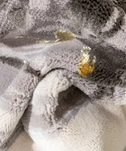 Well Woven Beckley Contemporary Abstract Waves Ivory Glam Rug