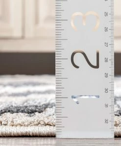 Well Woven Global Salena Southwestern Medallion Pattern Ivory Looped Pile Rug 16 Well Woven Global Salena Southwestern Medallion Pattern Ivory Looped Pile Rug