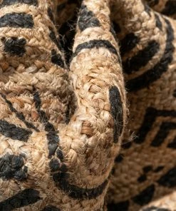 Well Woven Kiera Bohemian Tribal Hand-Braided Jute Natural Black Rug Jute + Natural