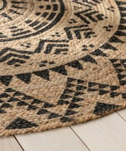 Well Woven Kiera Bohemian Tribal Hand-Braided Jute Natural Black Rug Jute + Natural