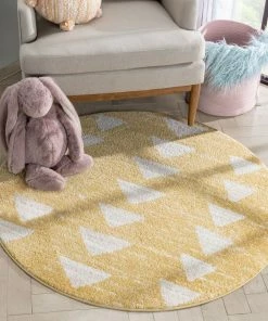 Well Woven Vintage Triangles Modern Geometric Pattern Yellow Kids Rug