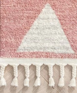 Well Woven Triangles Modern Geometric Pattern Pink Kids Rug Vintage