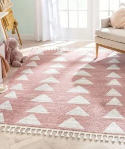 Well Woven Triangles Modern Geometric Pattern Pink Kids Rug Vintage