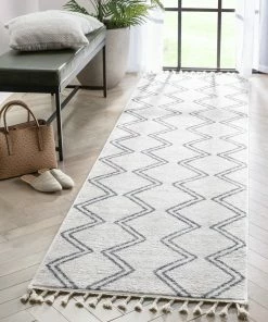 Well Woven Vintage Reeve Modern Chevron Zig-Zag Grey Ivory Kids Rug