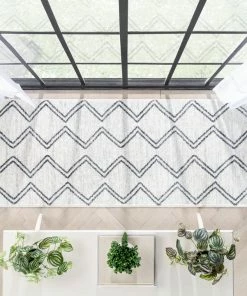 Well Woven Vintage Reeve Modern Chevron Zig-Zag Grey Ivory Kids Rug