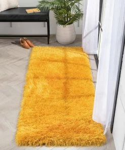 Well Woven Chie Glam Solid Ultra Soft Yellow Shag Rug