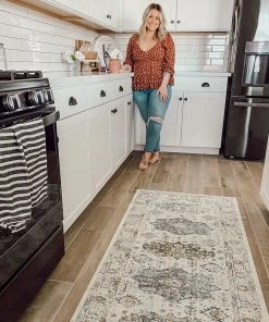 Well Woven Novalie Vintage Patchwork Botanical Border Ivory Rug