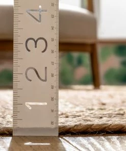 Well Woven Border Pattern Jute Rug Hand-Braided Basket Weave Jute Rug White & Natural Color