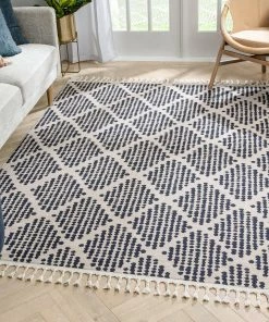 Well Woven Arbor Moroccan Trellis Blue Kilim-Style Rug