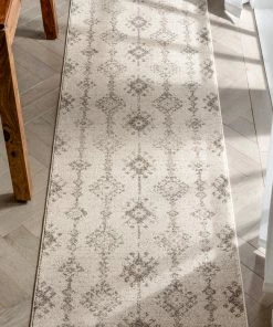 Well Woven Concetta Moroccan Trellis Beige Kilim-Style Rug Global