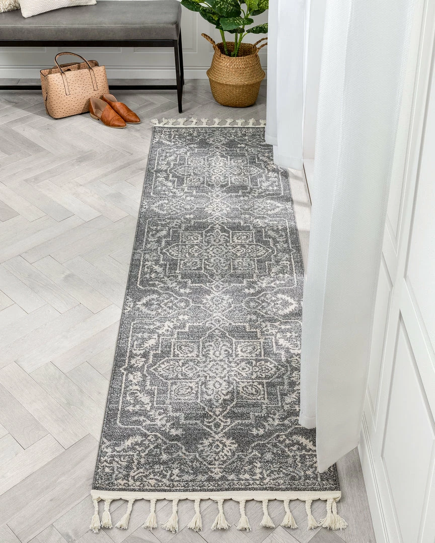 Well Woven Valentina Oriental Medallion Pattern Grey Kilim-Style Rug 10 Well Woven Valentina Oriental Medallion Pattern Grey Kilim-Style Rug