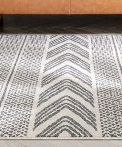 Well Woven Cruce Tribal Moroccan Geometric Grey Kilim-Style Rug 25 Well Woven Cruce Tribal Moroccan Geometric Grey Kilim-Style Rug