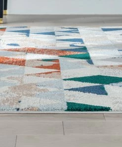 Well Woven Mojave Diamond Geometric Pattern Grey High-Low Rug