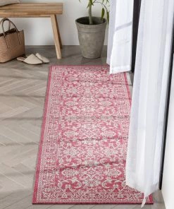 Well Woven Delphi Oriental Persian Indoor/Outdoor Fuchsia Flat-Weave Rug